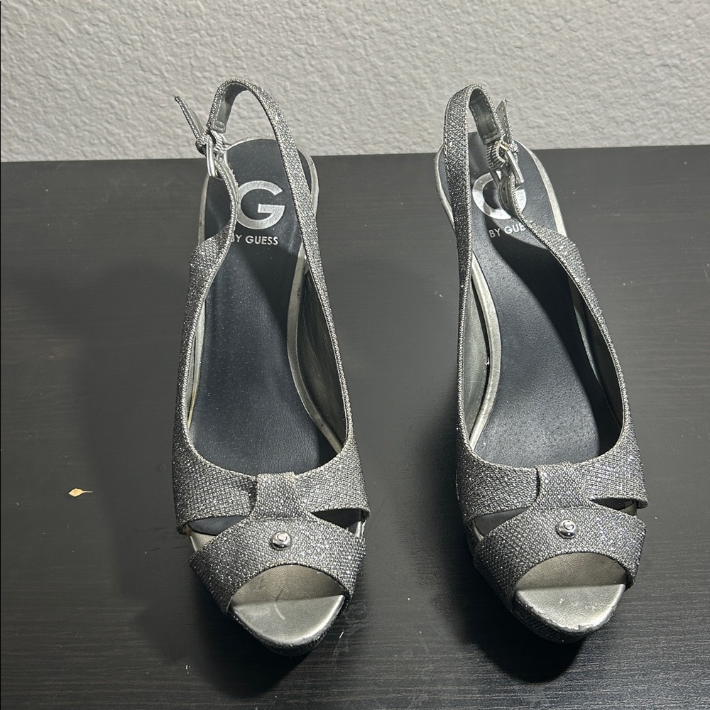 Guess Heels - image 2